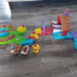 Vtech Playset + 3 Working Animals